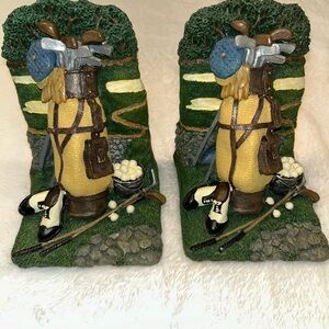 Golf Bag‎ Bookends with Clubs and Balls